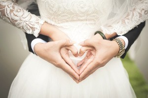 Traditionen und Hintergründe rund um die grüne/weiße Hochzeit